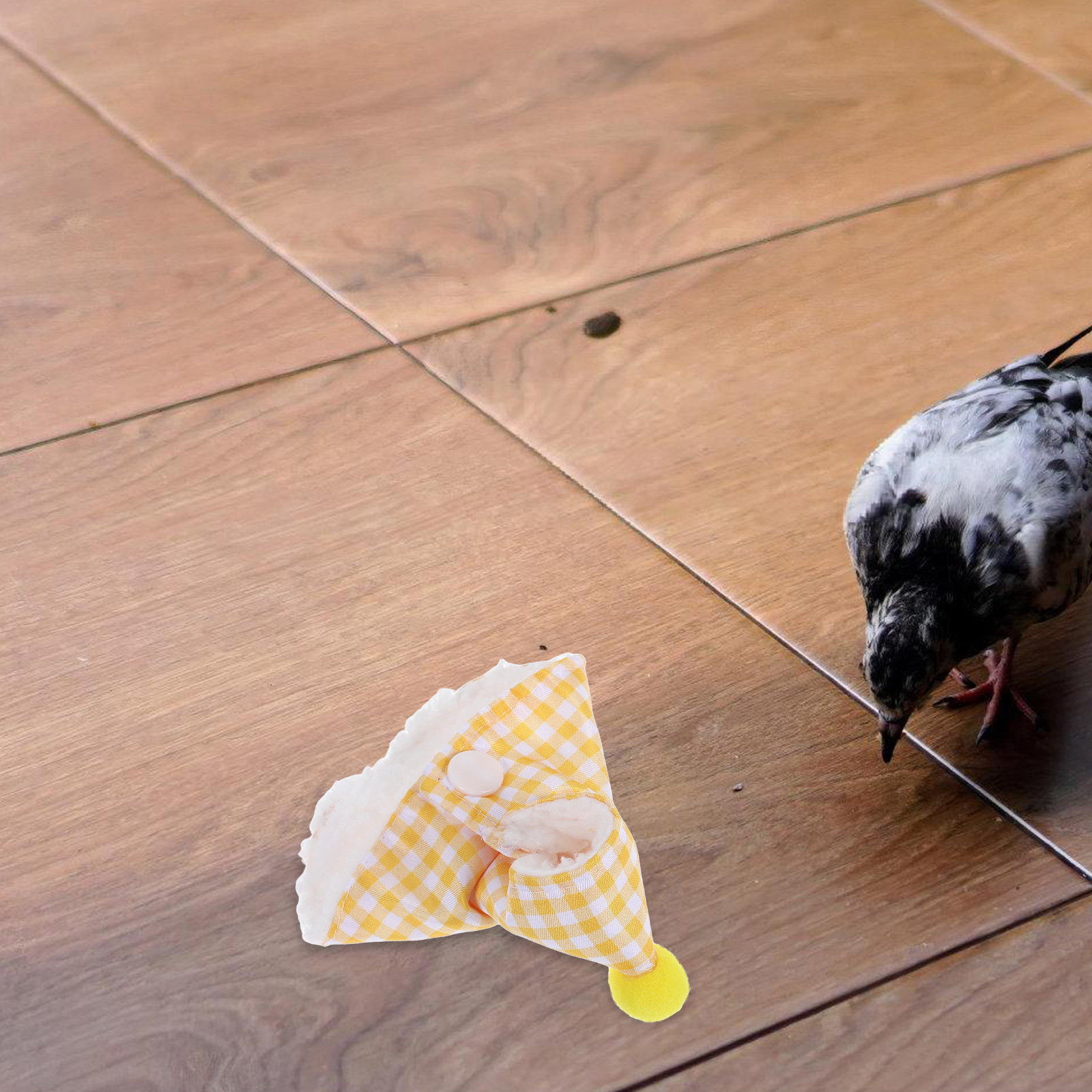 Plaid Bird Cape for Parrots Co - Outdoor Adventure Outfit 评论和价格